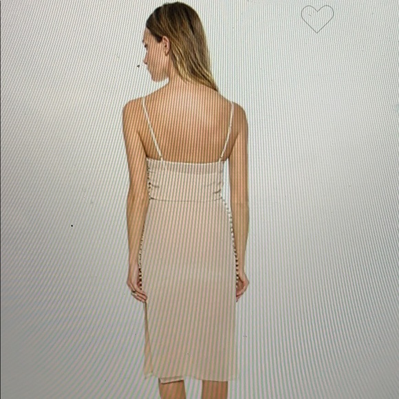 Carmella Jessamy 100 silk embroidered button dress - Picture 8 of 16